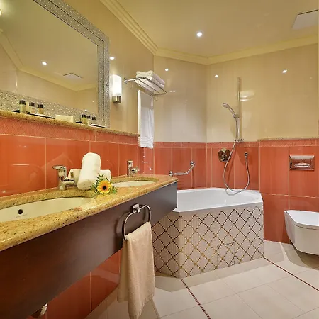 Grandhotel Zvon 4*