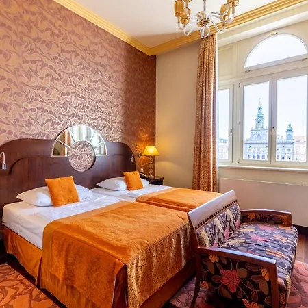 Отель Grandhotel Zvon 4*