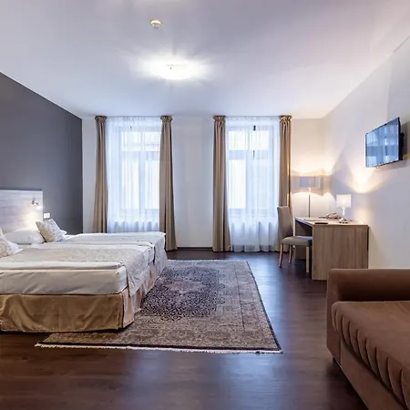 Grandhotel Zvon Отель 4*