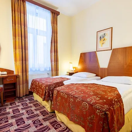 Отель Grandhotel Zvon