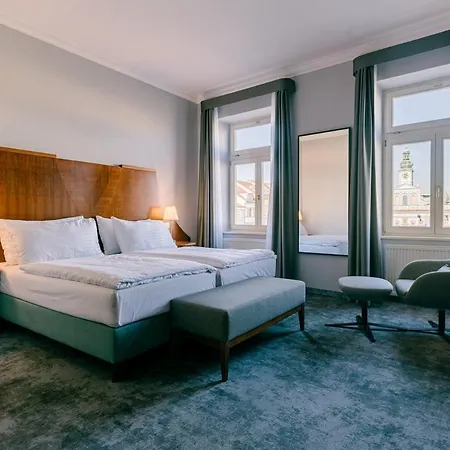Grandhotel Zvon 4*