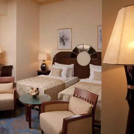 Grandhotel Zvon Ξενοδοχείο Τσέσκε Μπουντεγιόβιτσε