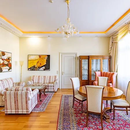 Grandhotel Zvon Hotel