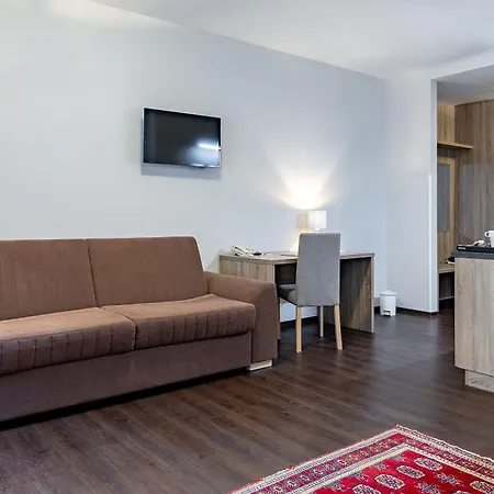 Hotel Grandhotel Zvon 4*