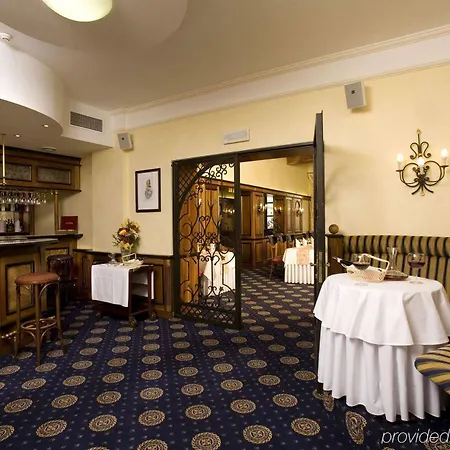 Hotel Grandhotel Zvon 4*