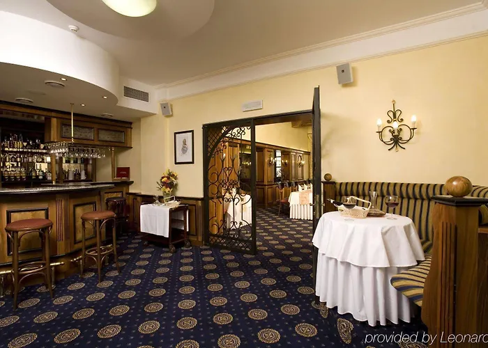 Hotel Grandhotel Zvon 4*